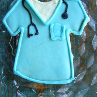 doctors scrubs $4.75